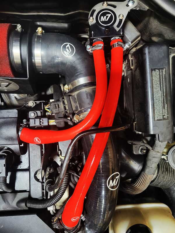 M7 Speed Oil Catch Can one piece 1/2" diameter molded hoses-Red-Installed